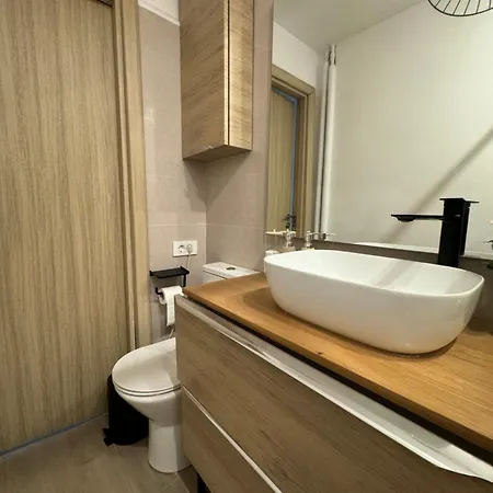 Daire Central Apartment Bükreş