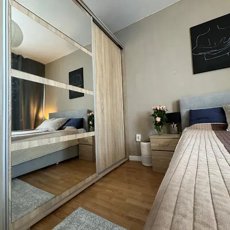 Central Apartment * Bucharest