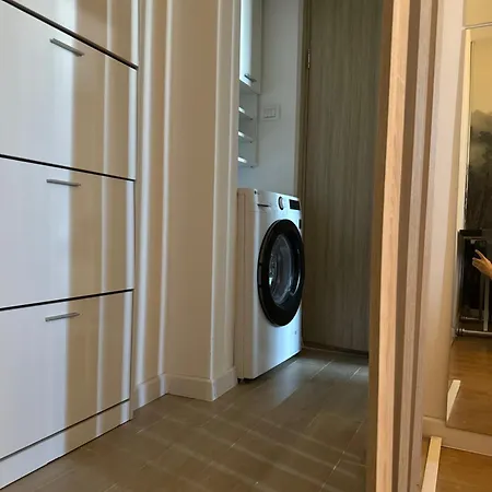 Central Apartment *